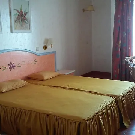 Sao Jorge Village Bed & Breakfast