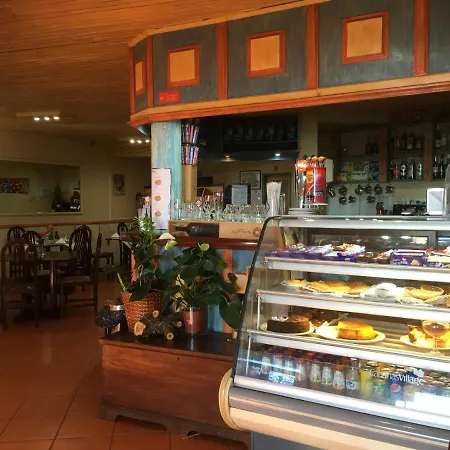 住宿加早餐酒店 Sao Jorge Village 桑塔纳
